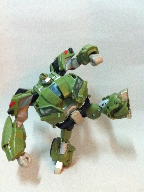 Transformers Prime Bulkhead Voyager  (22 of 23)